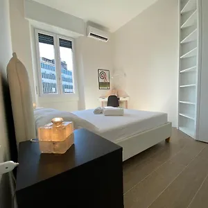Kibilu - Viale Regina Margherita Milan