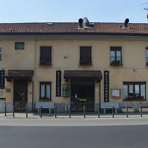 Sempione Malpensa מלון Casorate Sempione