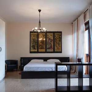 Bed & Breakfast Santa Croce, Roma