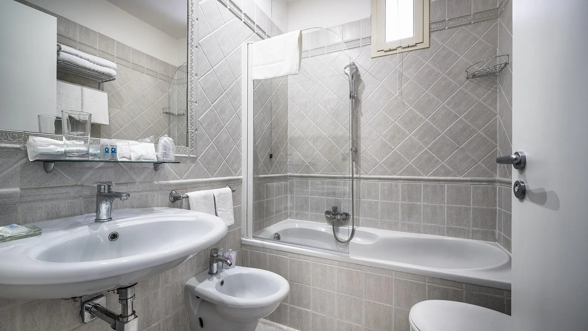 Hotel Varese Rome